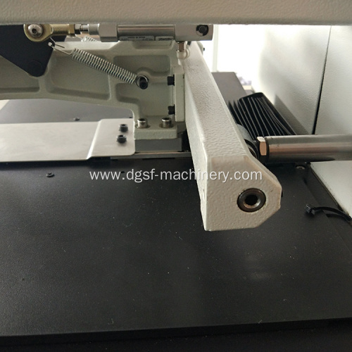 Leather Buckle Industrial Sewing Machine For Leather Belt DS-2516